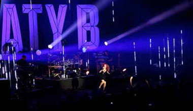 Clay Paky strobes up a storm on Katy B